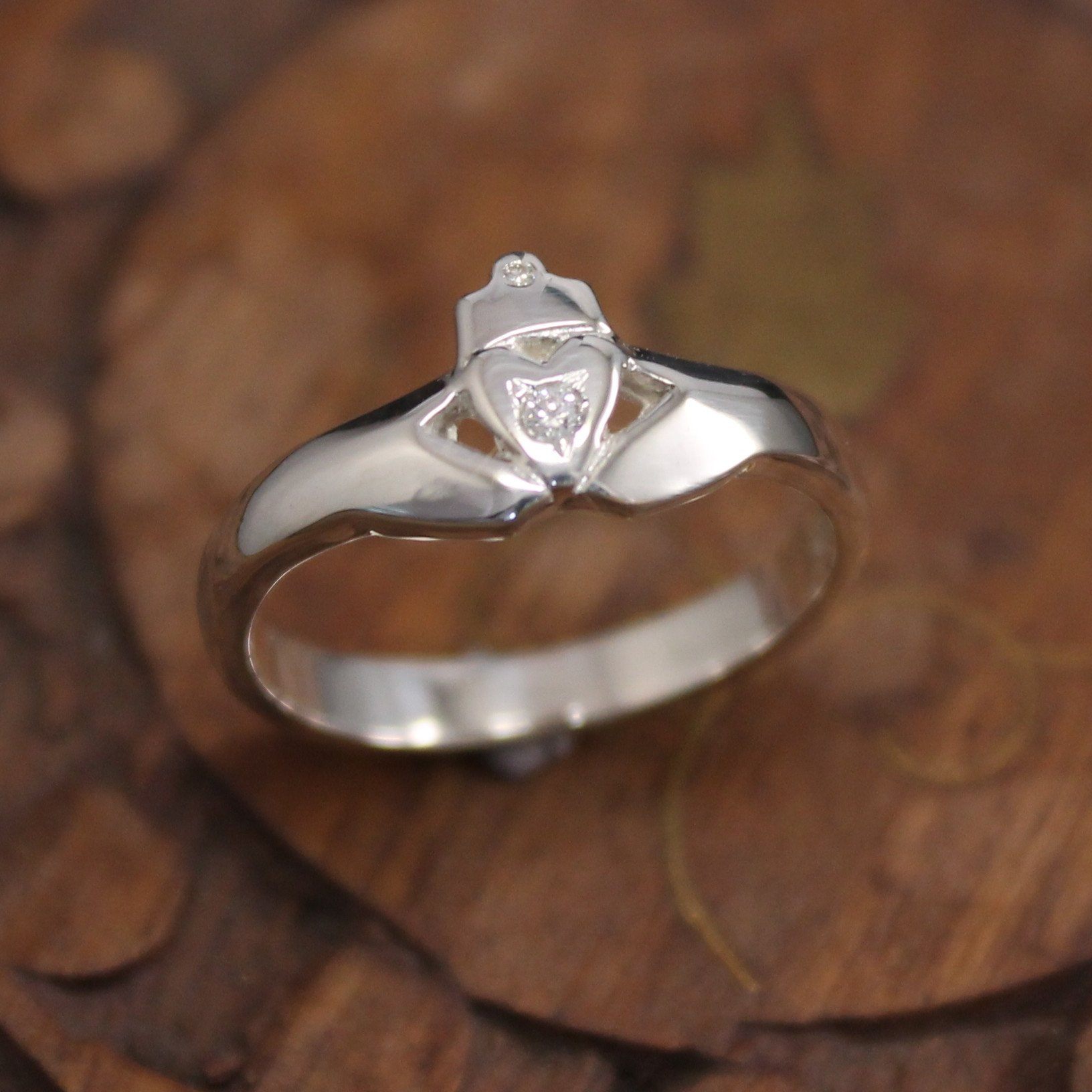 Diamond Vines Women's Ring » JewelryThis - Custom Jewelry